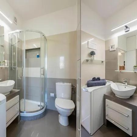 Apartman Fantastica Warszawa#cozy Flat#citycenter#smart Atv#fast Wifi Varsó